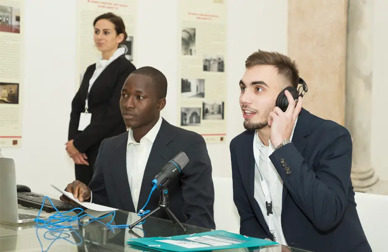 Interpretariato di trattativa a Crotone per meeting B2B
